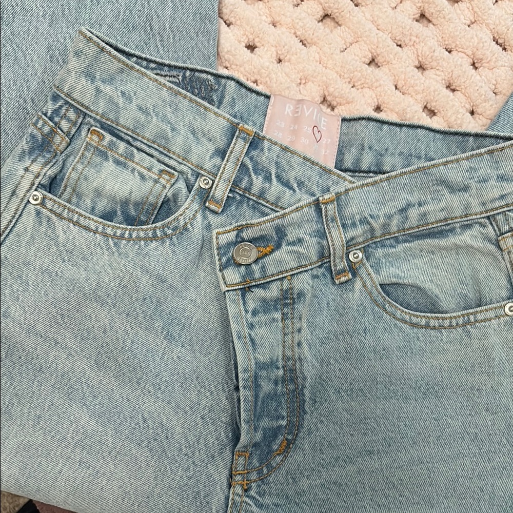 REVICE Blue Straight Leg Jeans Classic Style - Picture 3 of 3